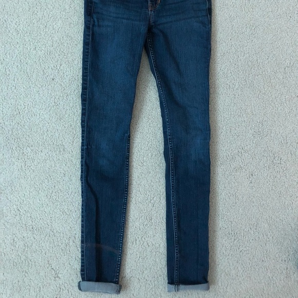 Dark wash Hollister Jeans - Picture 5 of 5